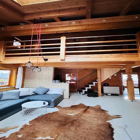 Beautiful Log Cabin Near Wildkogel Arena Holiday home *
