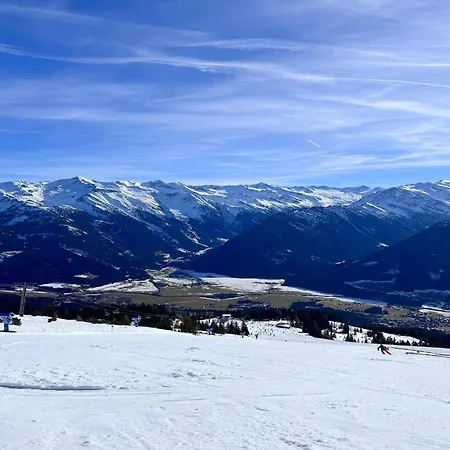 Beautiful Log Cabin Near Wildkogel Arena Holiday home Sulzau
