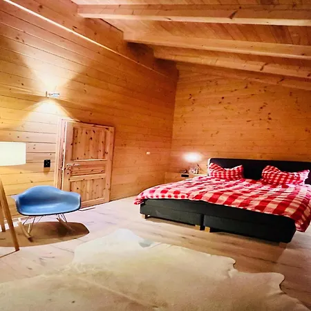 Holiday home Beautiful Log Cabin Near Wildkogel Arena Sulzau